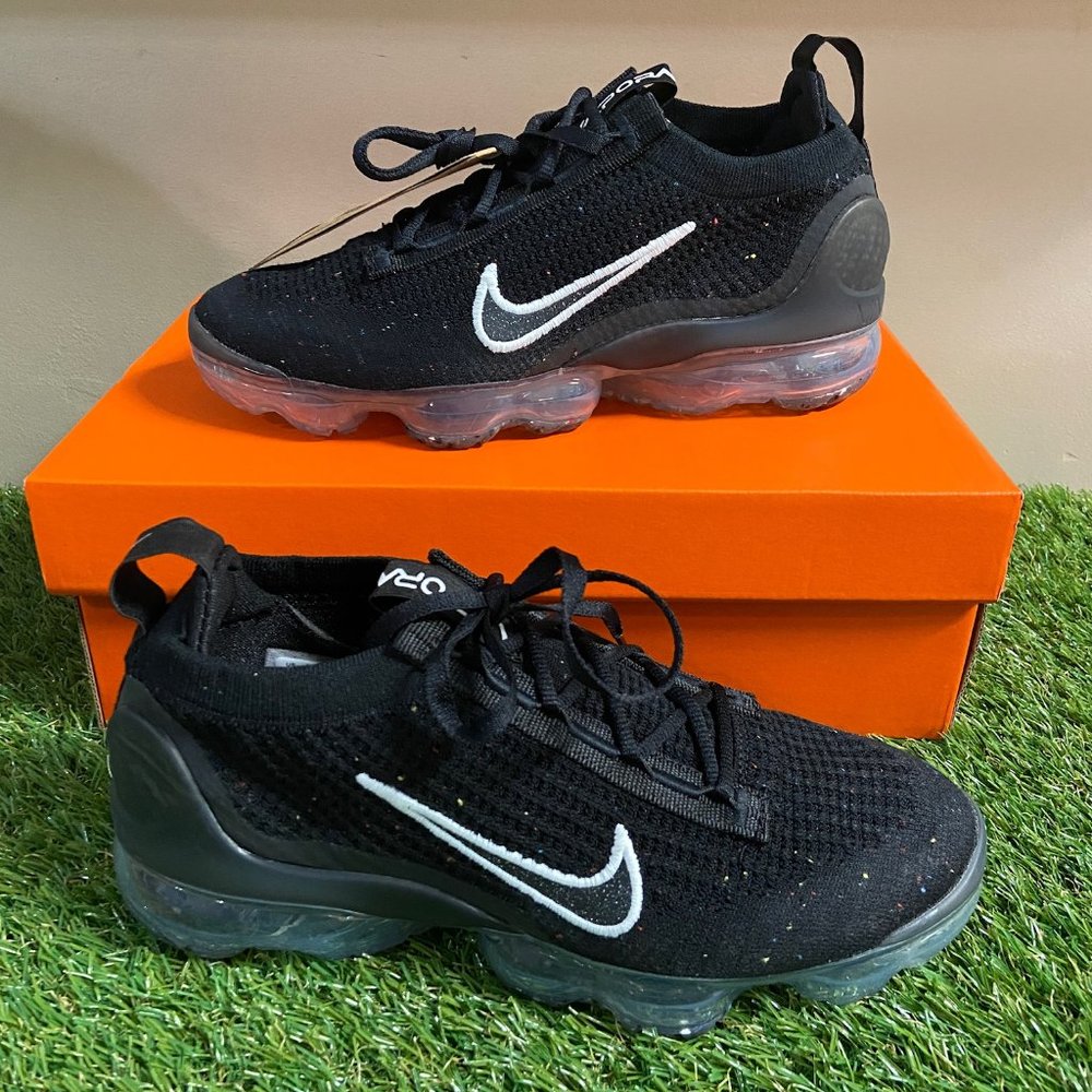 Nike Air Vapormax 2021 Flyknit Women's Black Metallic Silver DC4112-002 Size